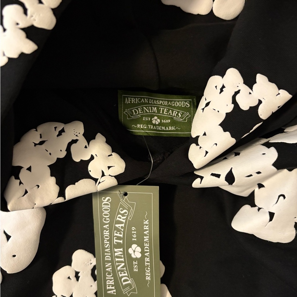 Denim Tears Black and White Men's Apparel
